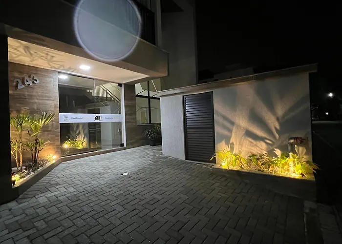 Residencial Bernardo Apartamento Bombinhas